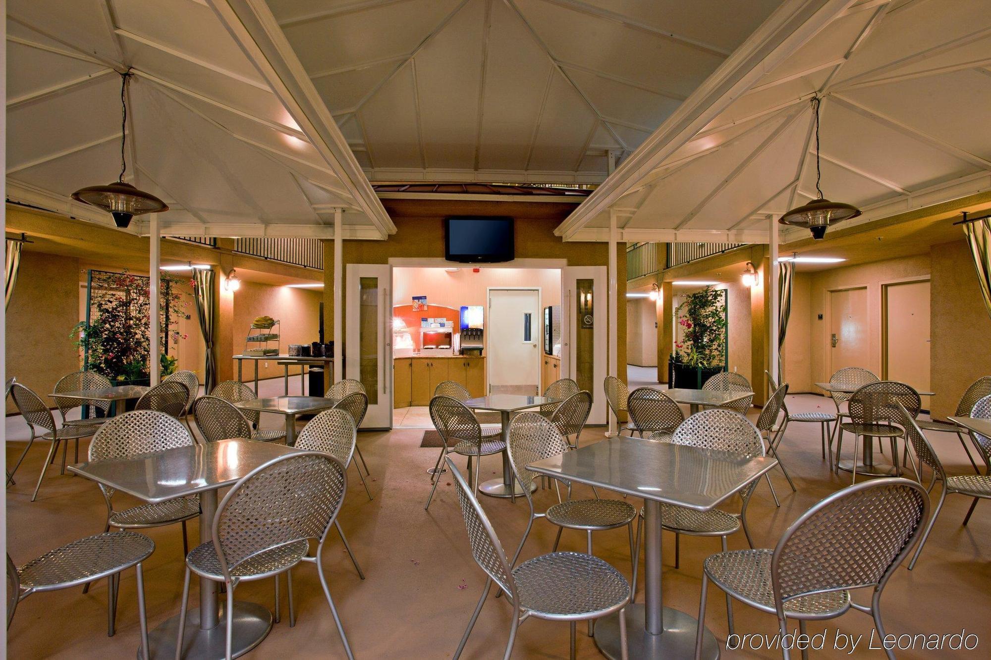 Holiday Inn Express West Los Angeles By Ihg Étterem fotó