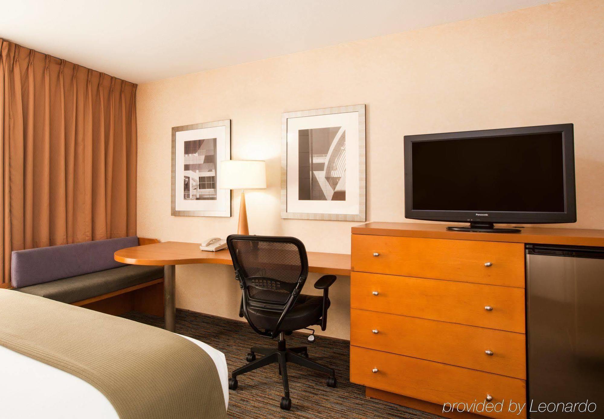 Holiday Inn Express West Los Angeles By Ihg Kültér fotó