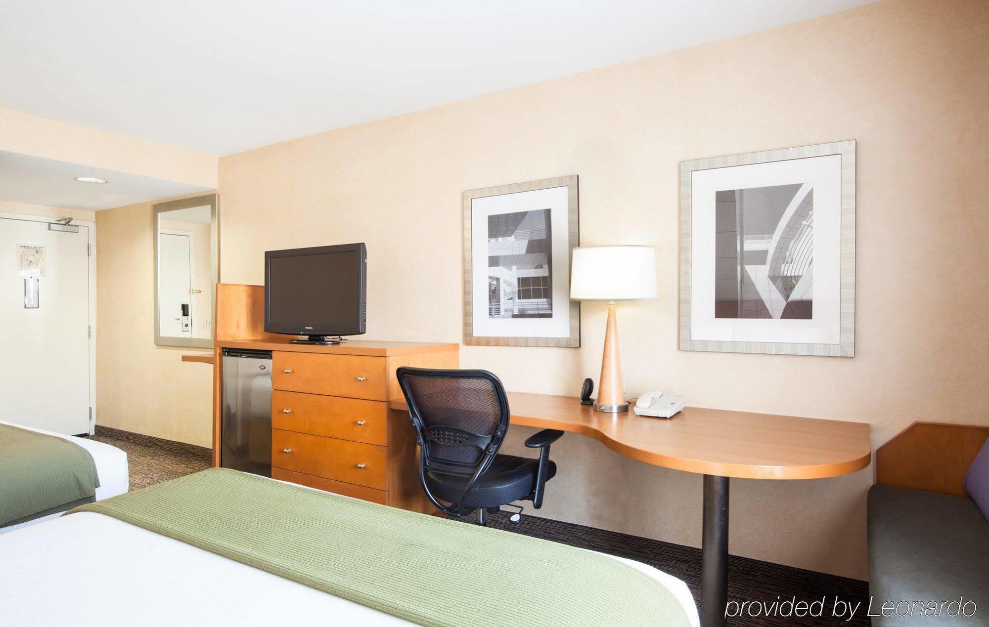 Holiday Inn Express West Los Angeles By Ihg Kültér fotó