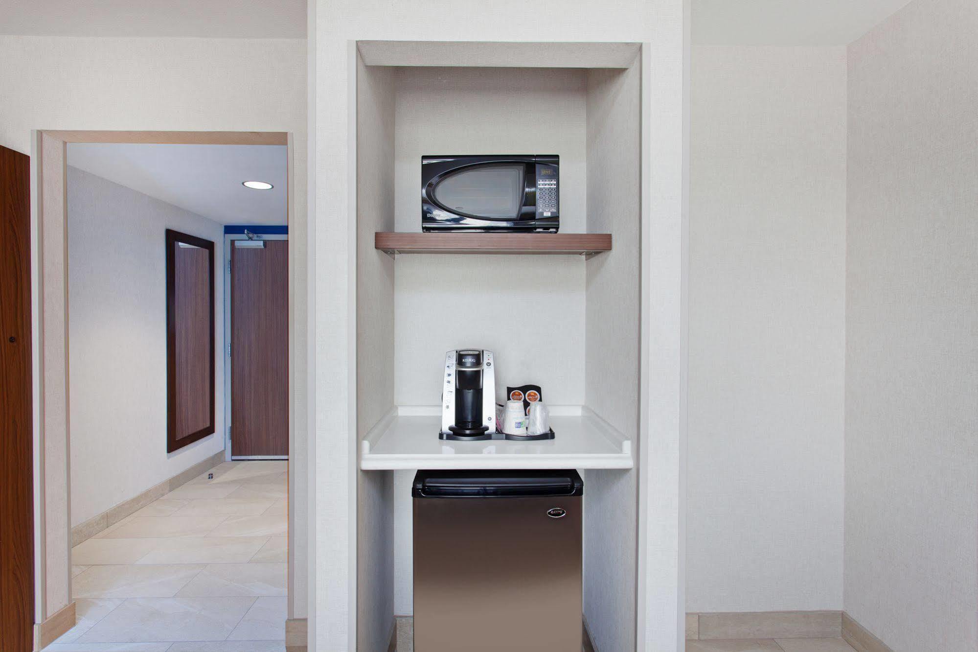 Holiday Inn Express West Los Angeles By Ihg Kültér fotó