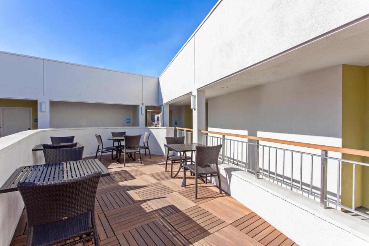 Holiday Inn Express West Los Angeles By Ihg Kültér fotó